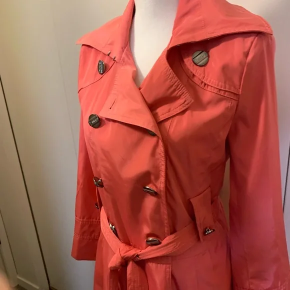 Double breasted trenchcoat size 10 - Picture 5 of 7